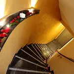 名利场spa酒店 巴莱斯特拉泰