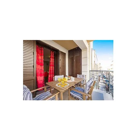 Vanity Aparthotel 4*