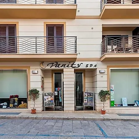 公寓式酒店 名利场spa酒店