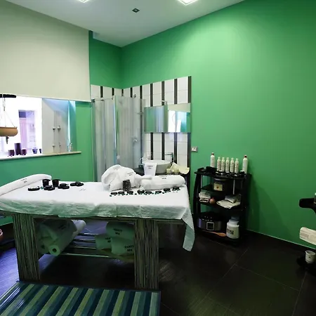 Vanity Apartahotel Balestrate